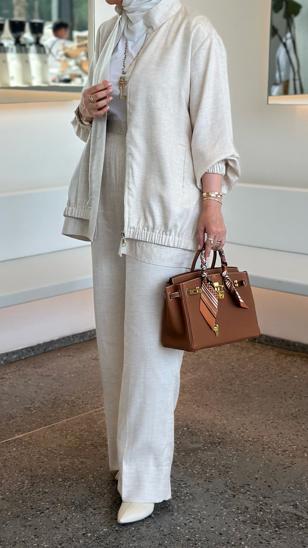 Ensemble Tailleur Lin Veste coupe fluide et Pantalon large – Beige