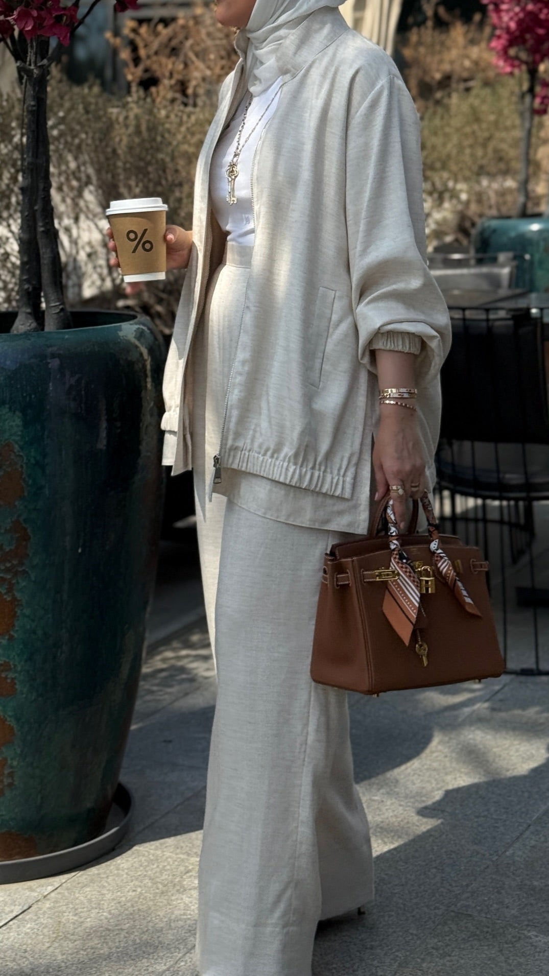 Ensemble Tailleur Lin Veste coupe fluide et Pantalon large – Beige