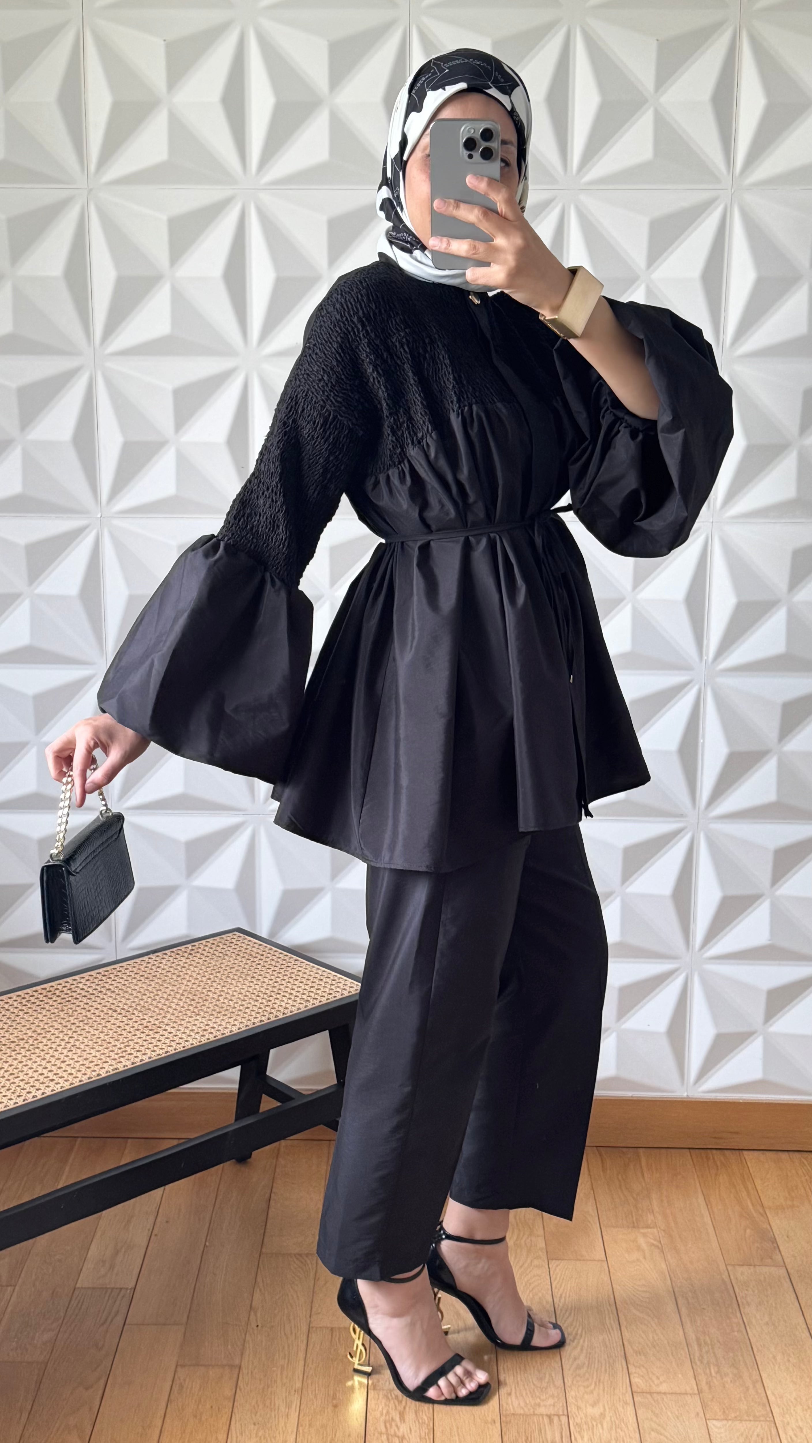 Ensemble Blouse smockée et Pantalon droit slim