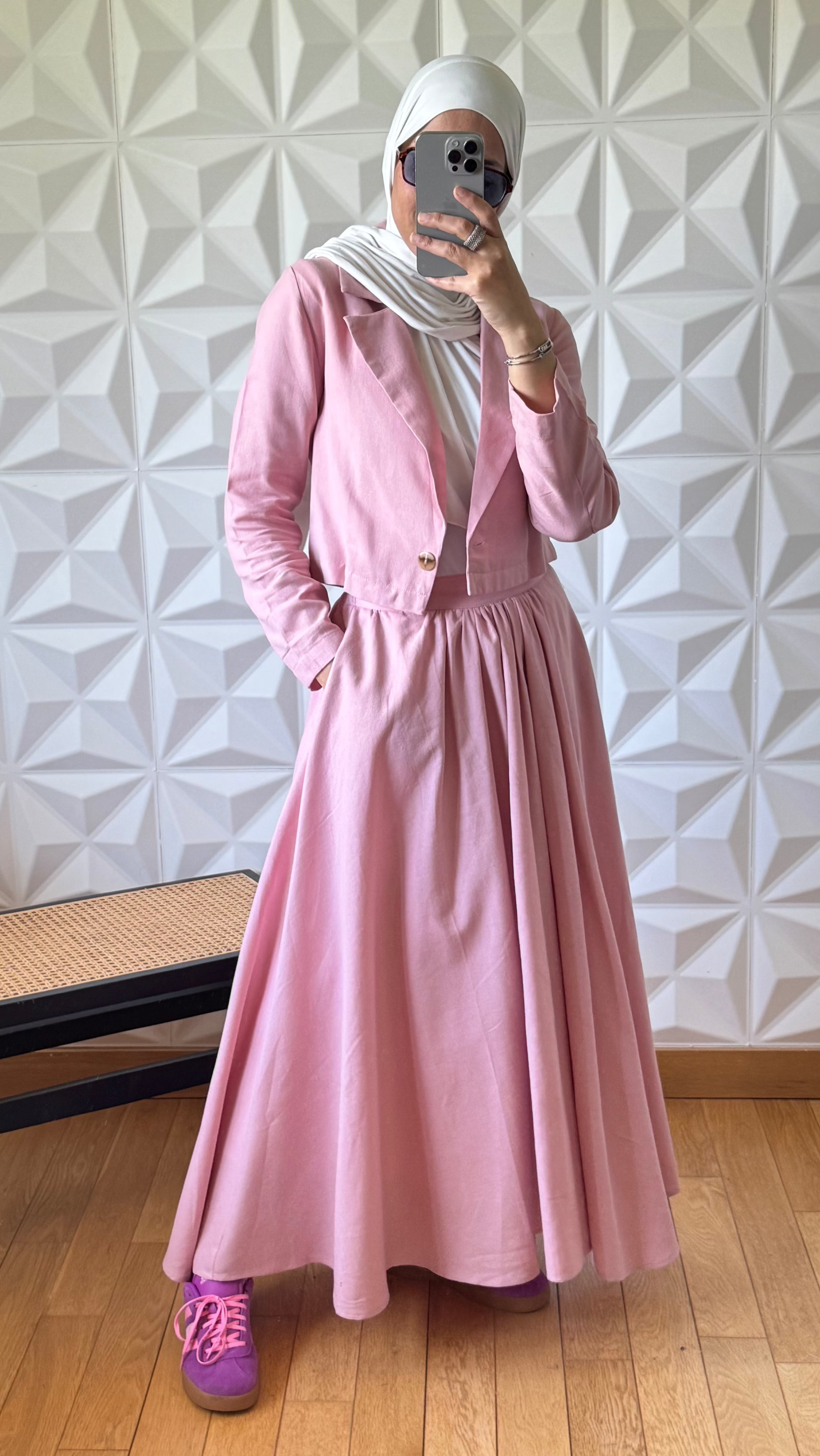 Ensemble Tailleur Lin Veste coupe carré et Jupe à volants - Rose