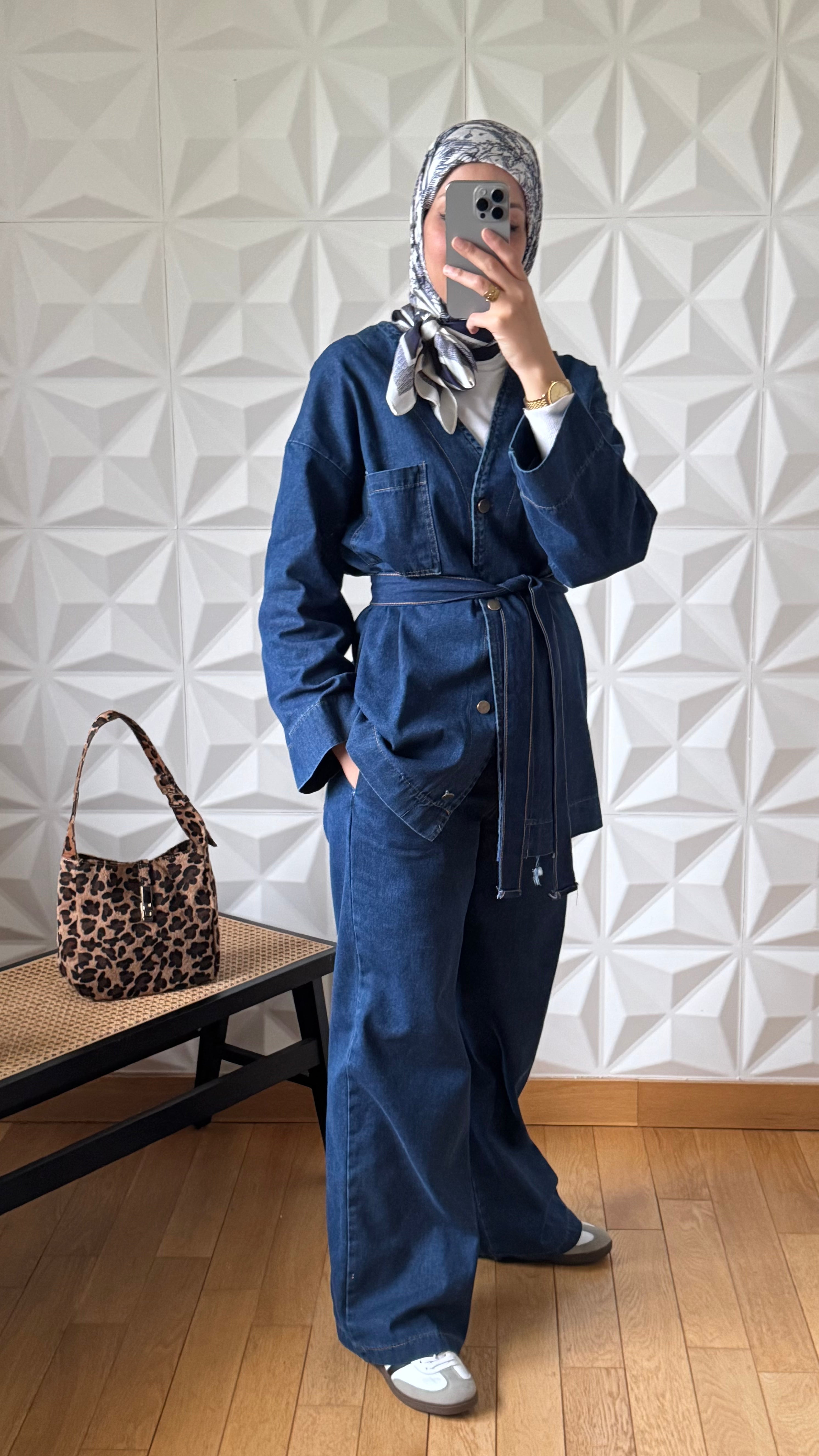 Ensemble Veste en Jean Nouée à la Taille et Pantalon Large